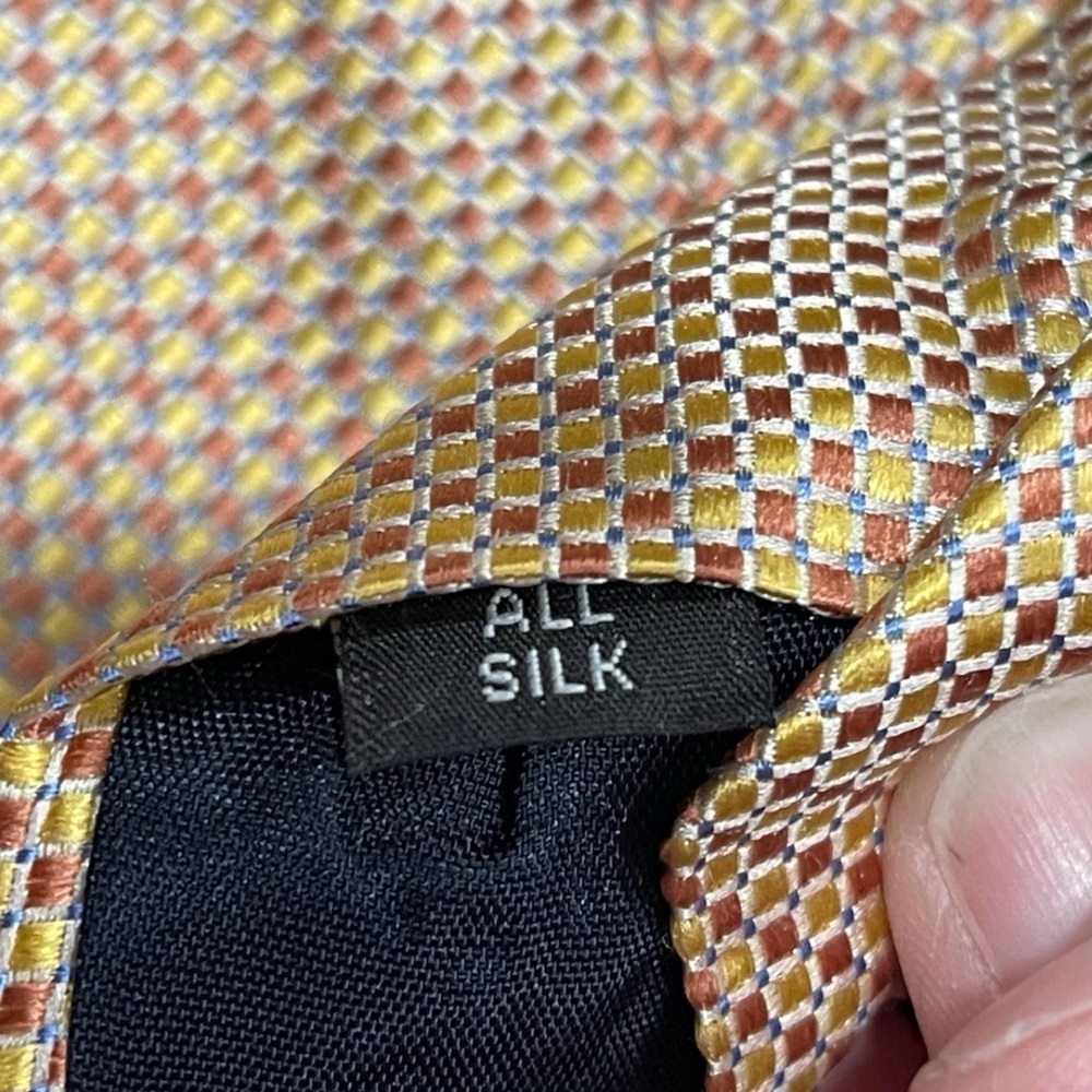 Corporate image tailored exclusively for Tom James elegant 100% silk mens tie - Picture 8 of 12